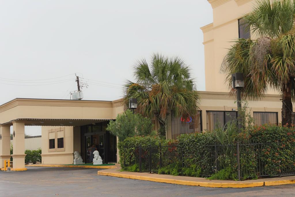 Great Value Inn Houston/Galleria エクステリア 写真